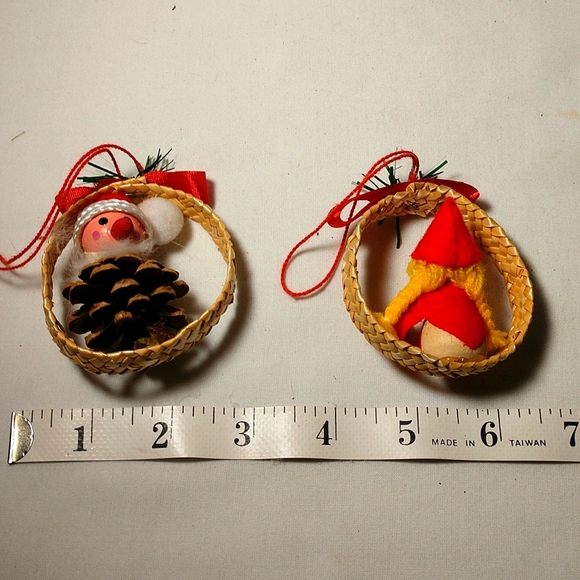 Vintage Wood Christmas Ornaments Set of 6 - Picture 10 of 12